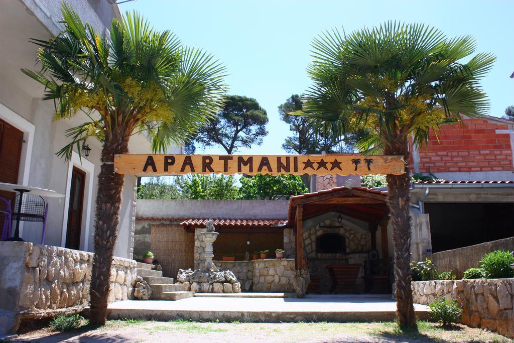 Apartments Dvije Palme Šibenik Exteriör bild